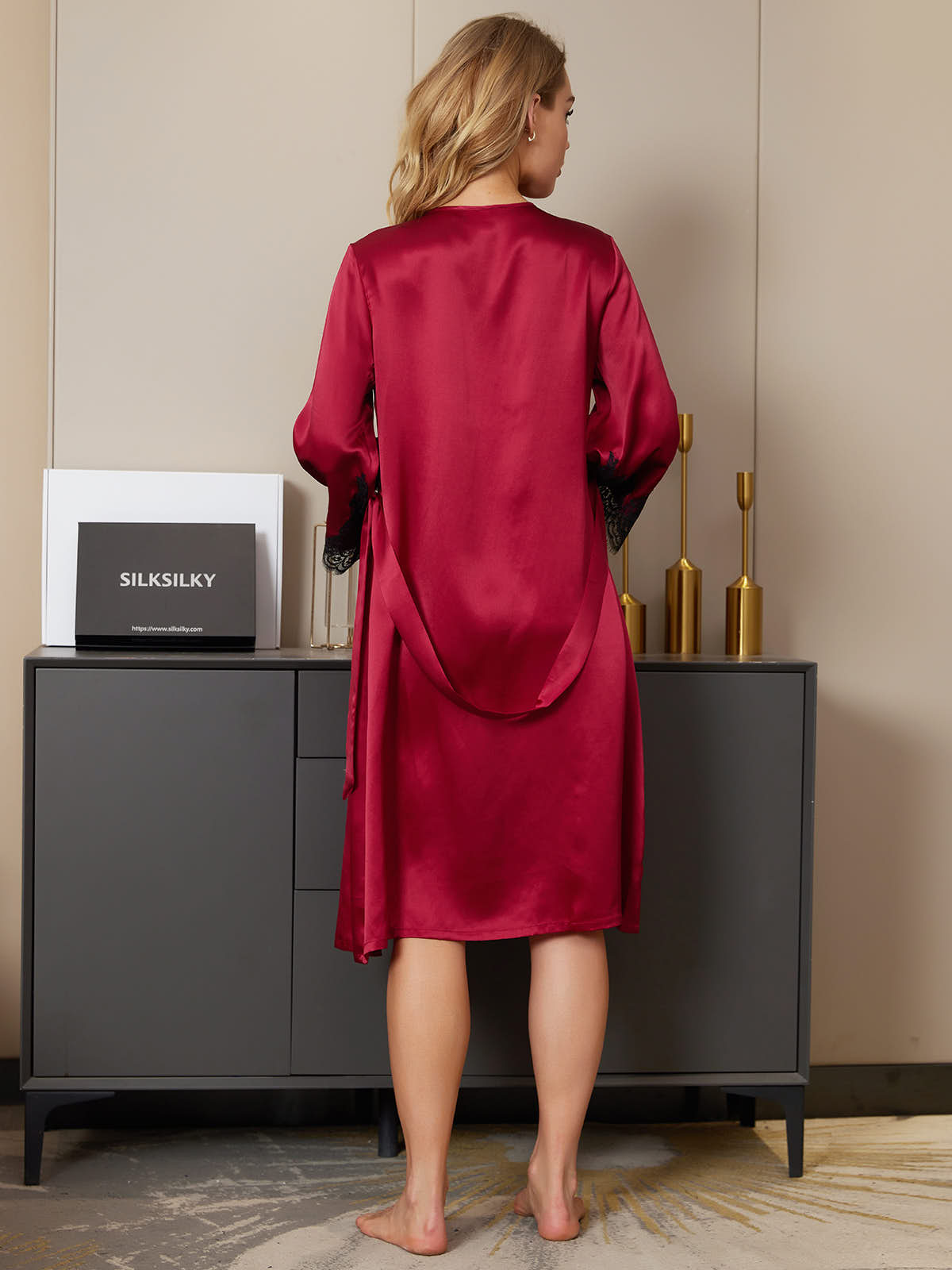 Peignoir Élégante à Poignets en Dentelle de Soie Pure avec Ceinture (Chemise de nuit non incluse)