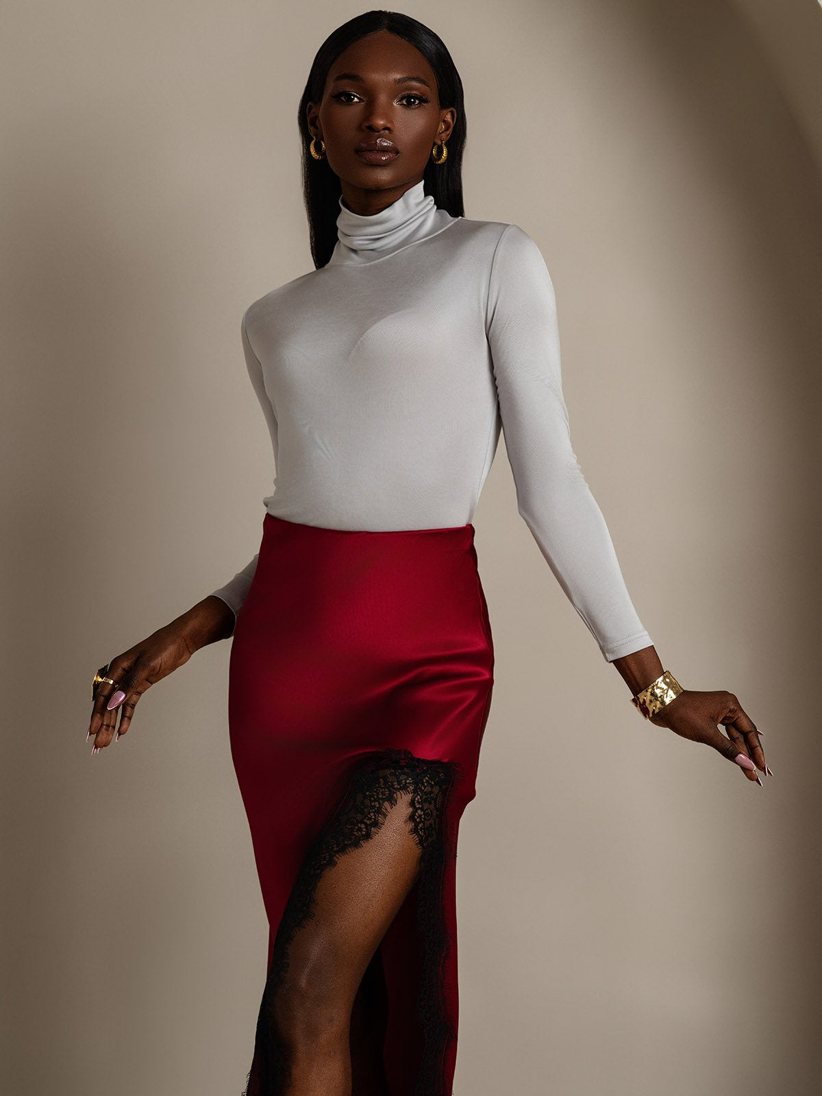 Haut à col montant en mélange de soie à manches longues T-shirt