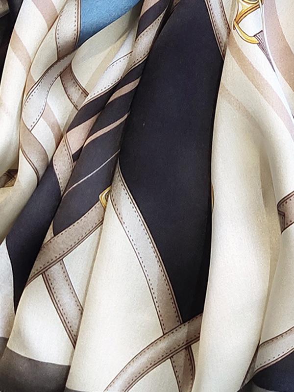 Écharpe Longue en Soie Sérénité Bleue