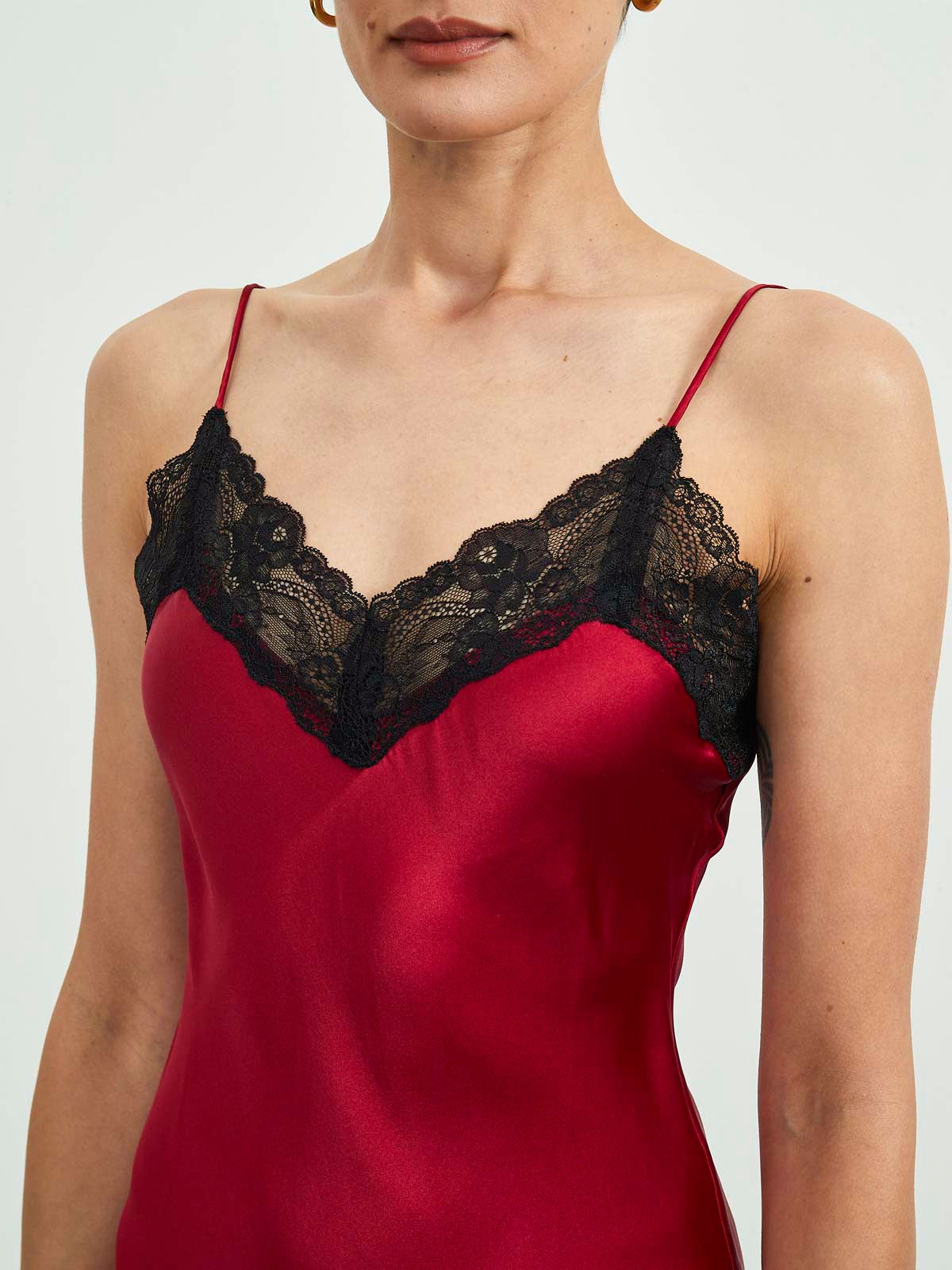 Robe de Nuit en Dentelle de Soie Pure