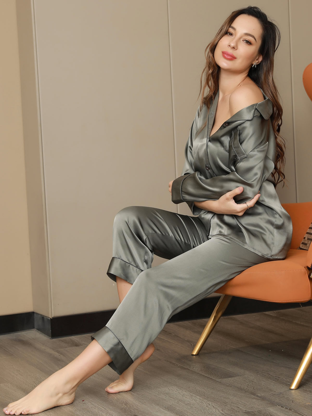 Ensemble de Pyjama Classique à Bordure en Soie Pure