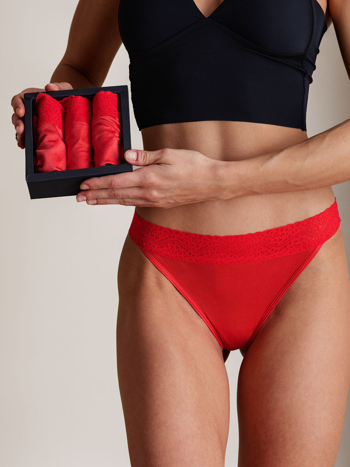 3pcs Culotte T-Back en Dentelle Sexy Tricotée en Soie de Mûrier (Soutien-Gorge NON Inclus)