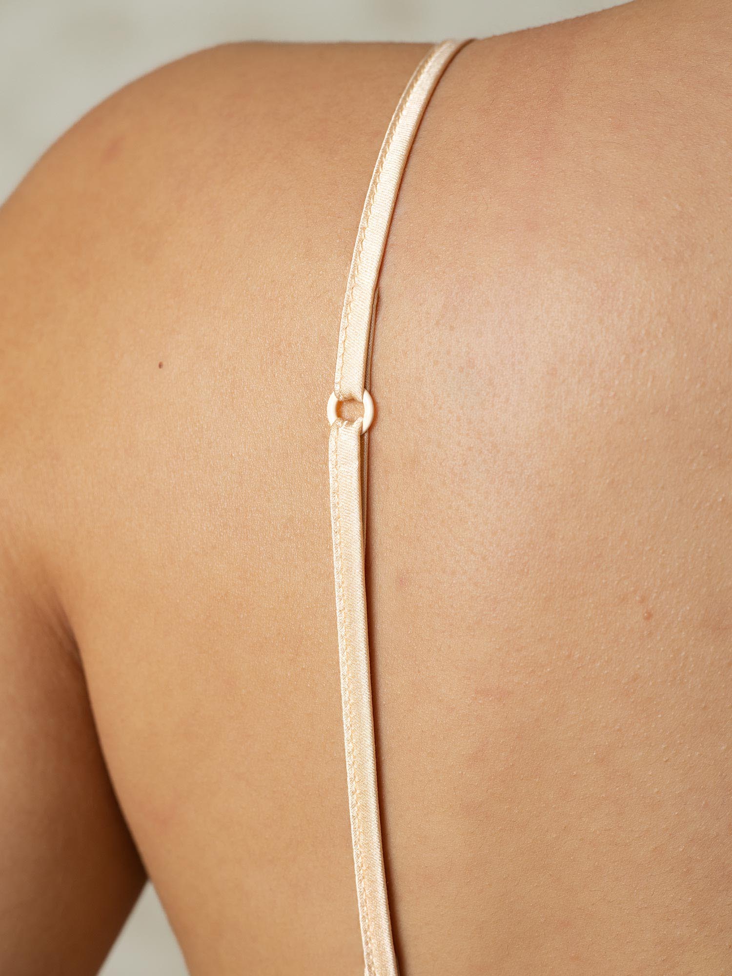 Soutien-gorge Sexy sans fil en soie Mélangée (Culotte non incluse)