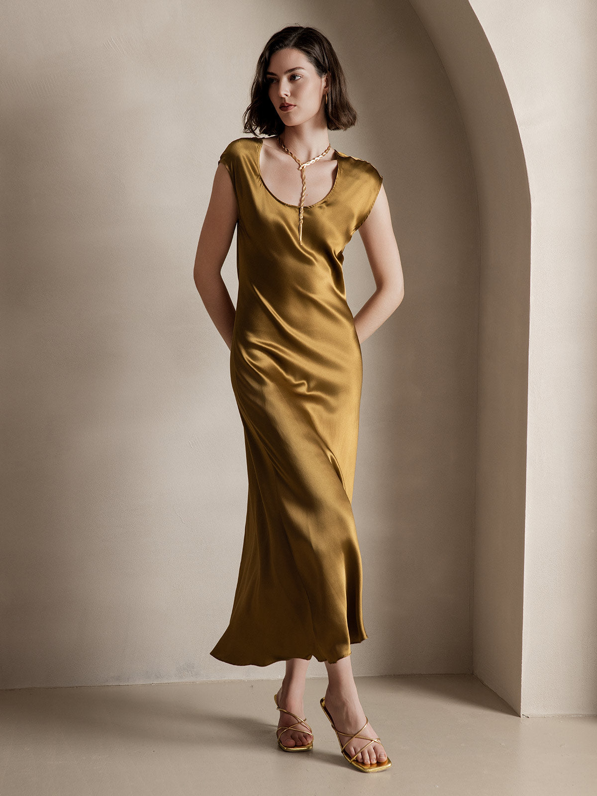 19Momme Soie Col U Sans Manches Robe