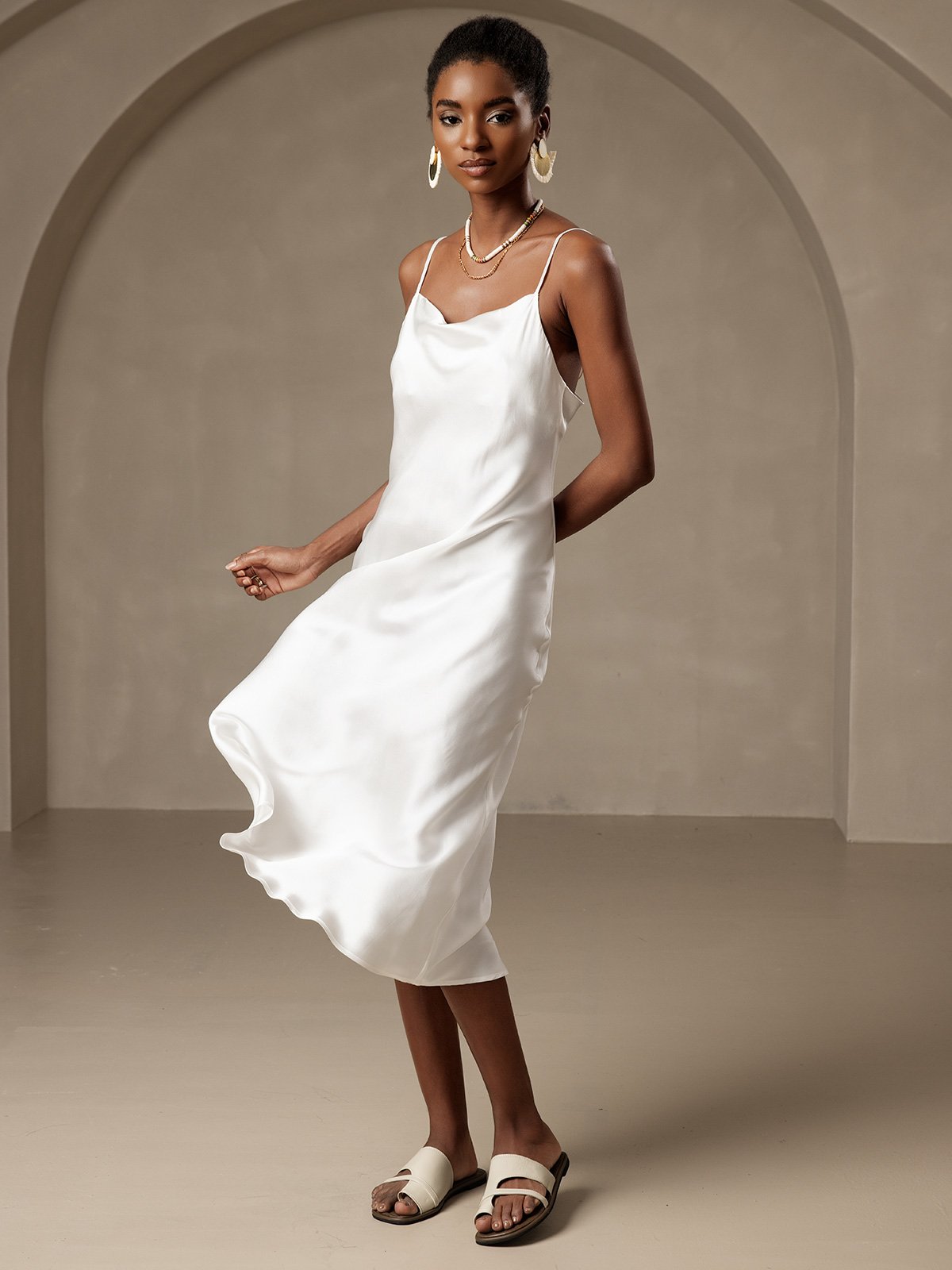 Robe Maxi Longue en Soie Pure avec Bretelles