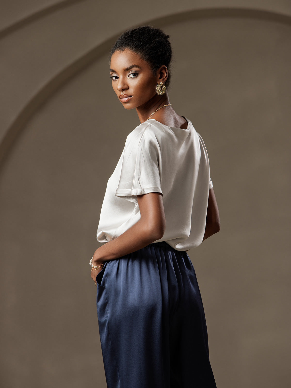 19Momme T-shirt à manches courtes décontracté en soie classique